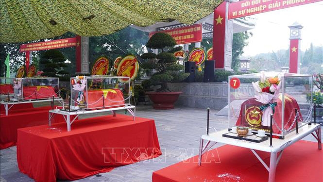Tay Ninh reburies remains of martyrs repatriated from Cambodia